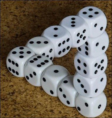 Impossible triangle with dice